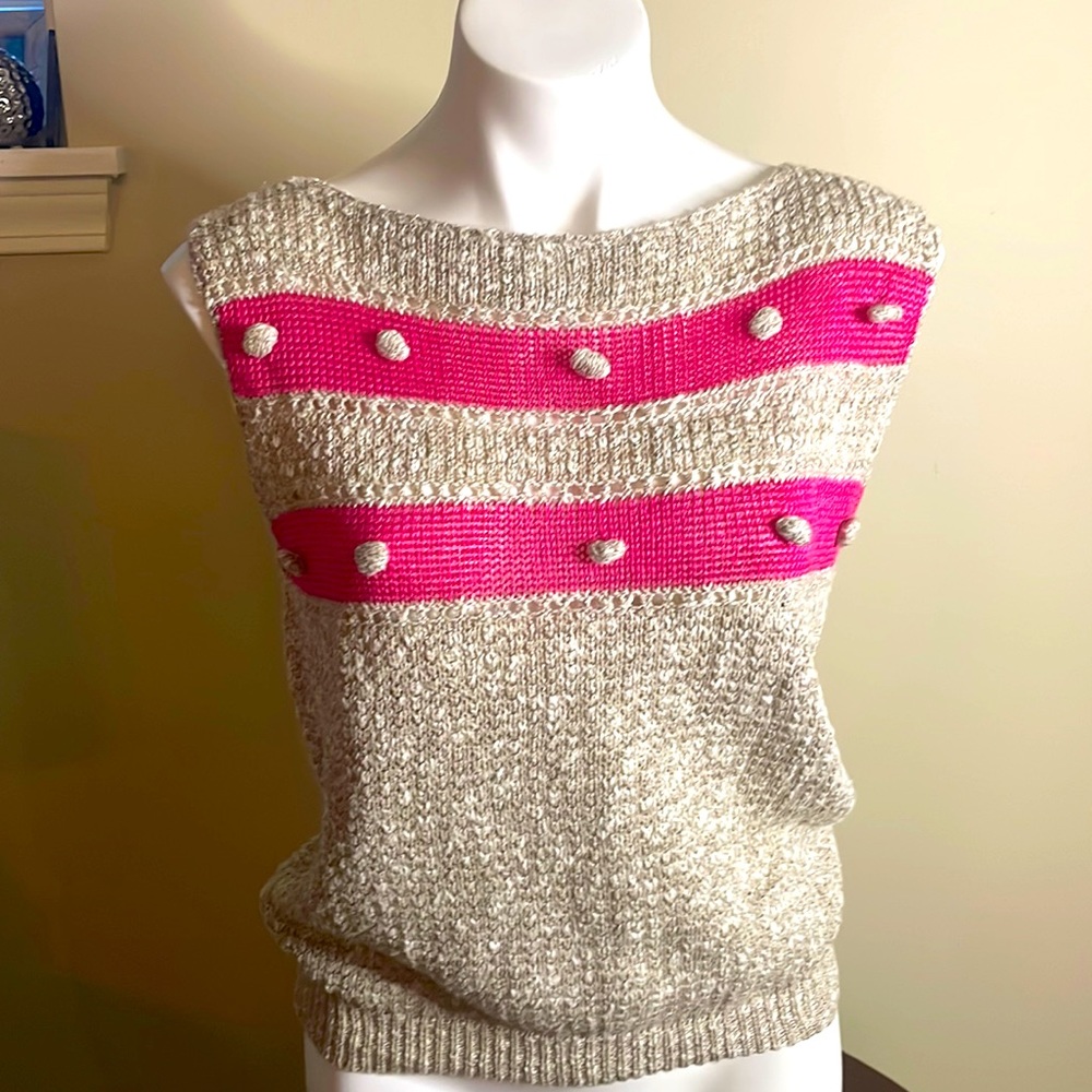 Vintage women’s top Herald House